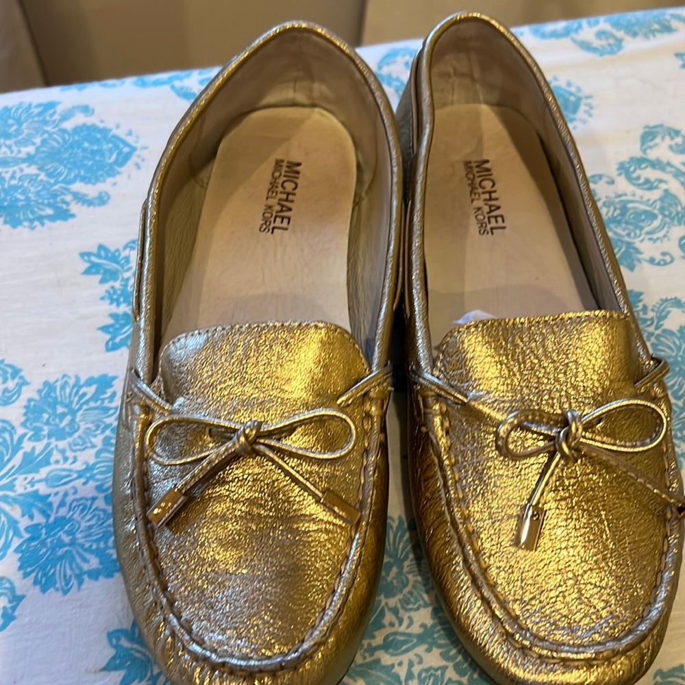 Michael Kors gold loafers - size 8 NWOT